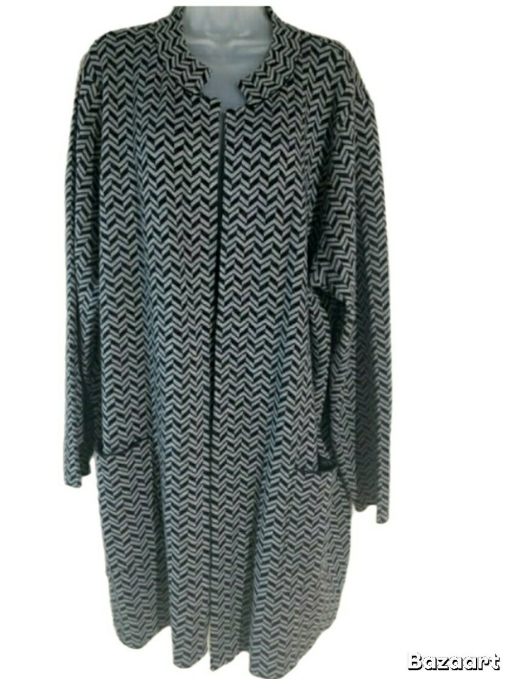Tahari Black and Gray Zigzag Chevron Pattern, Open Front Cardigan, 3X